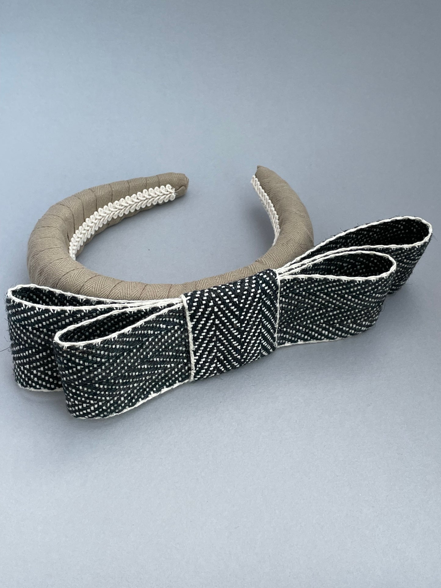 Natural large padded headband with black and white herringbone braid bow