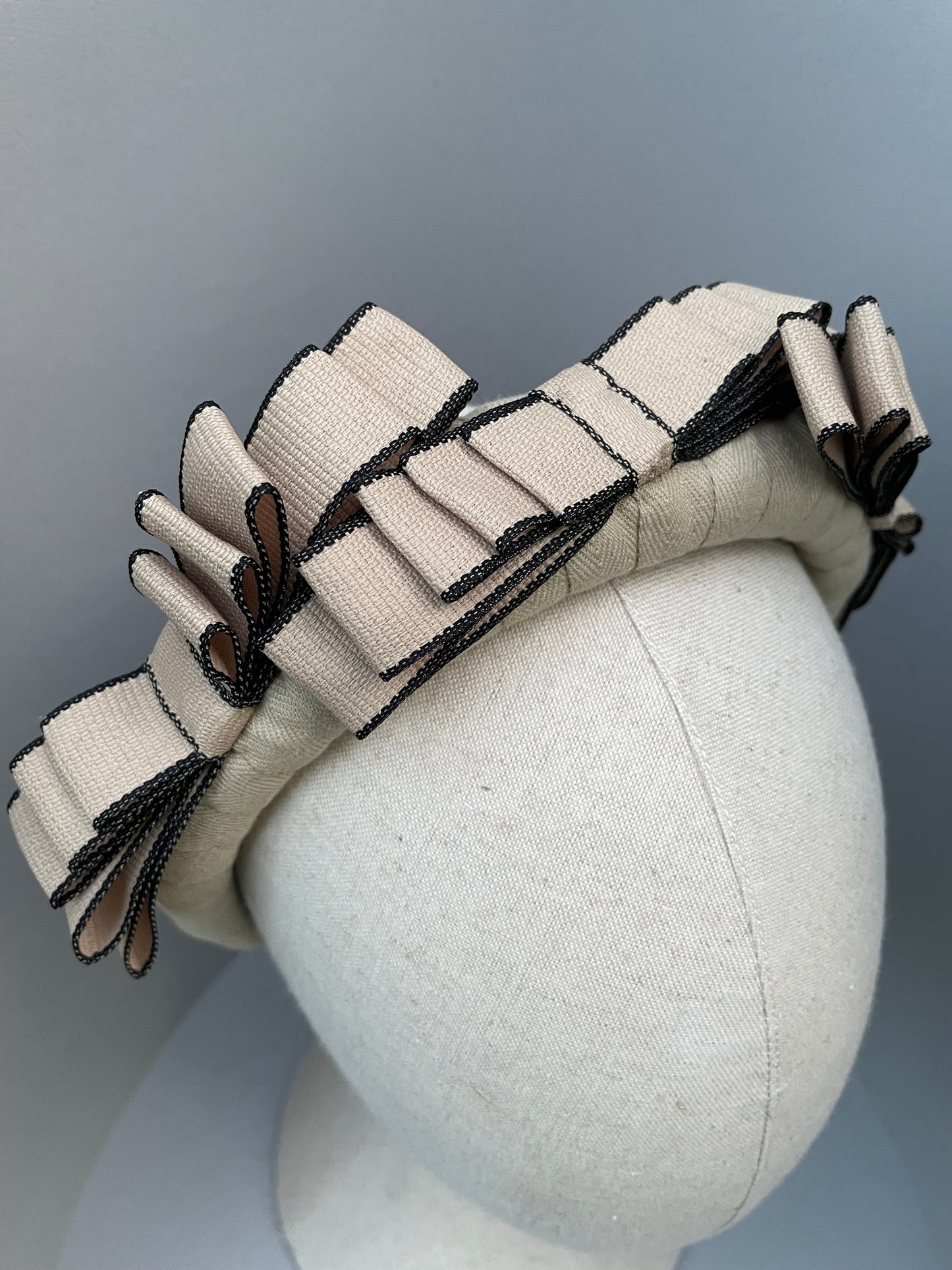 Natural and black edge accent  statement multi bow large padded headband