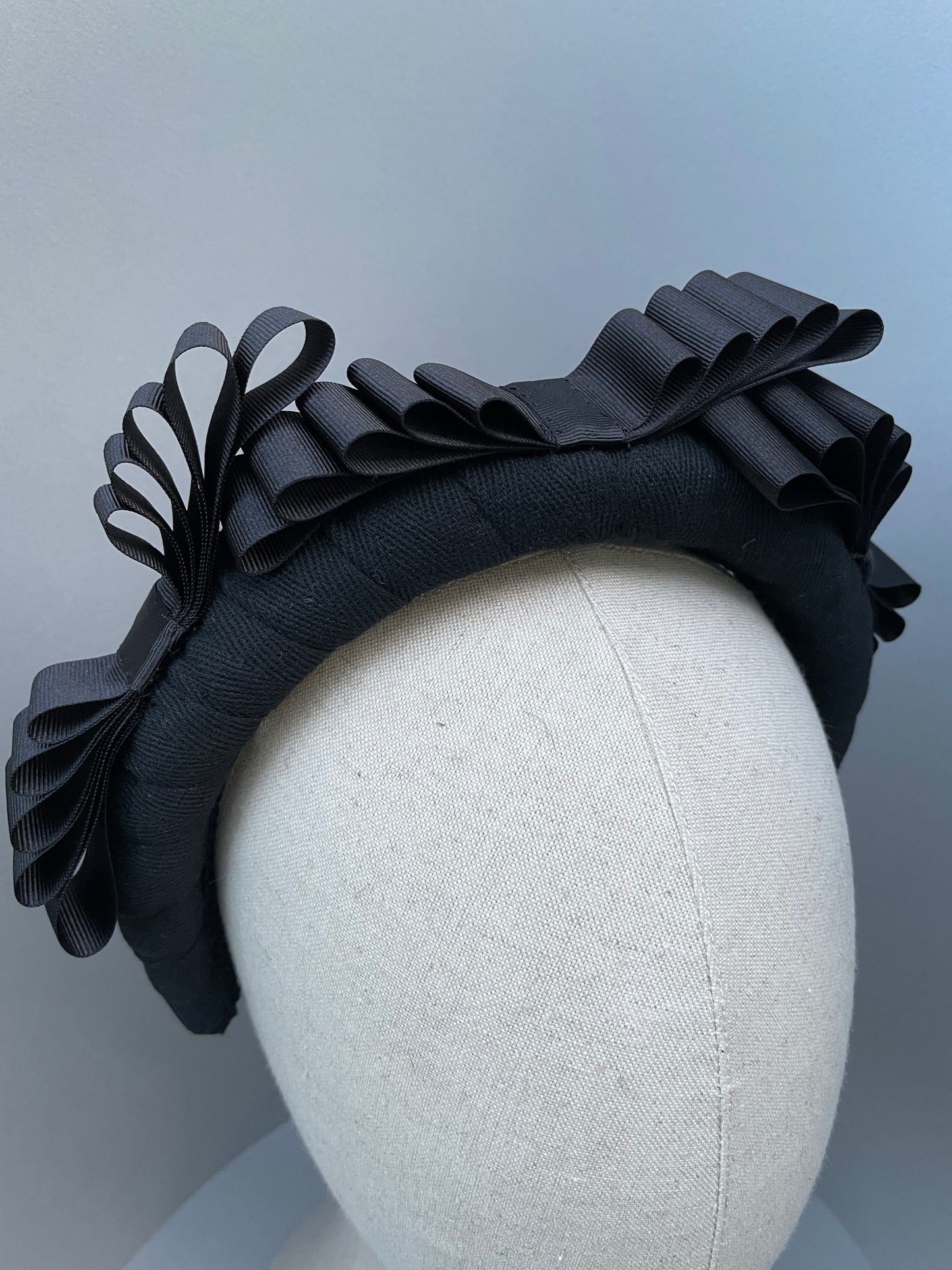 Black statement multi bow large padded headband